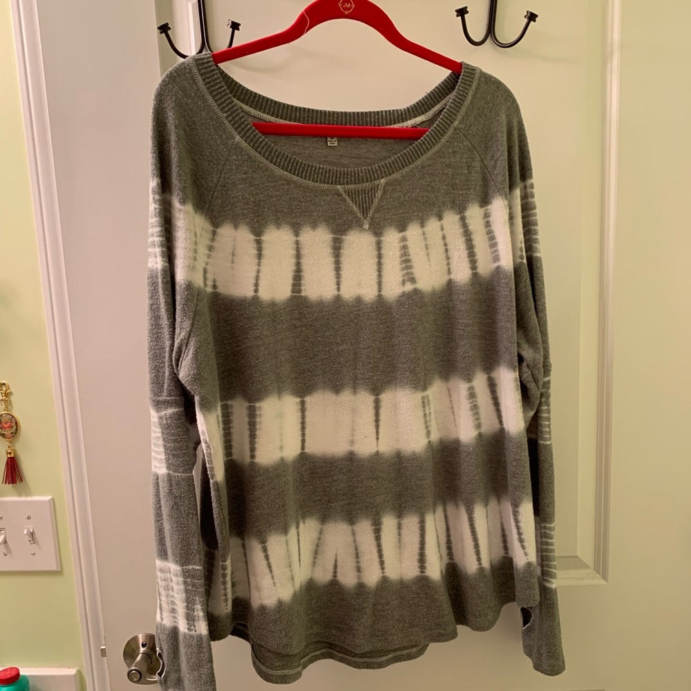 Tie dye sweater from Theo & Spence